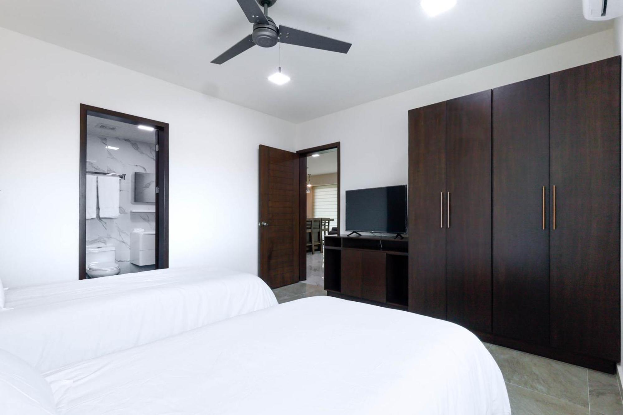 La Poza Suites Исла-Мухерес Экстерьер фото